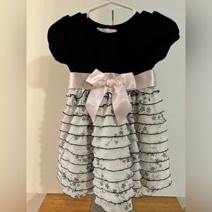 Black and White Dress with Pink Bow Size 12 Months